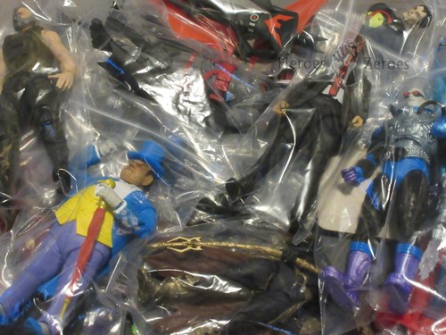 Mcfarlane multiverse action - dc,